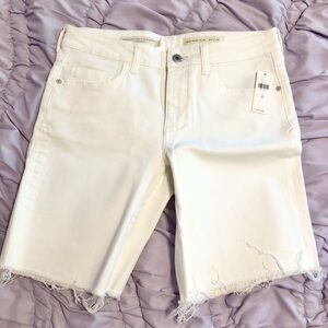 NWT Anthropologie Pilcro white denim shorts size 29